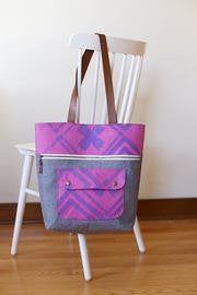 Caravan Tote + Pouch Sewing Pattern by Noodlehead